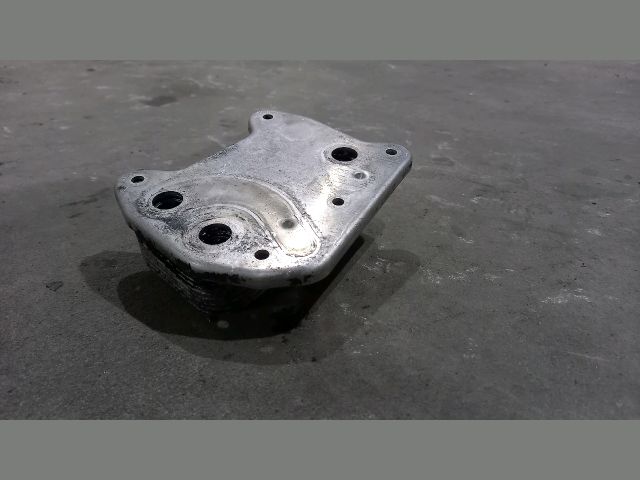 bontott MERCEDES-BENZ SPRINTER Olajhűtő