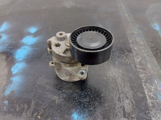 bontott MERCEDES-BENZ SPRINTER Szíjfeszítő Görgő