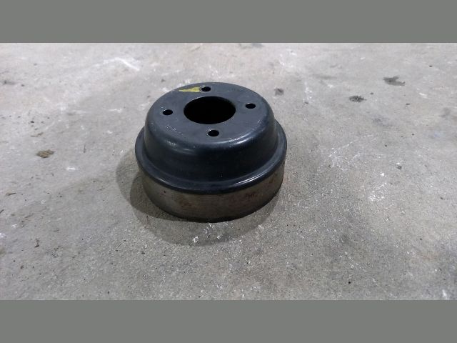 bontott MERCEDES-BENZ SPRINTER Vízpumpa Szíjtárcsa