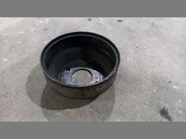 bontott MERCEDES-BENZ SPRINTER Vízpumpa Szíjtárcsa