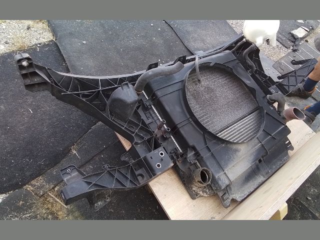 bontott MERCEDES-BENZ SPRINTER Komplett Homlokfal (Részeivel)