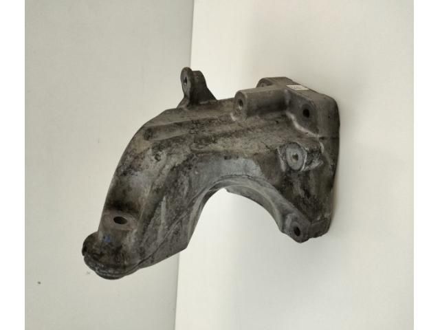 bontott MERCEDES-BENZ SPRINTER Motor Tartó Bak (Pozíciófüggetlen)