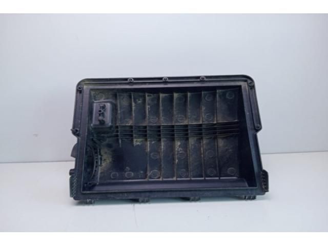 bontott MERCEDES-BENZ SPRINTER Légszűrő Ház Fedél