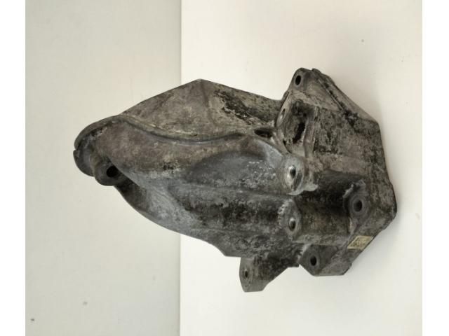 bontott MERCEDES-BENZ SPRINTER Motor Tartó Bak (Fém)