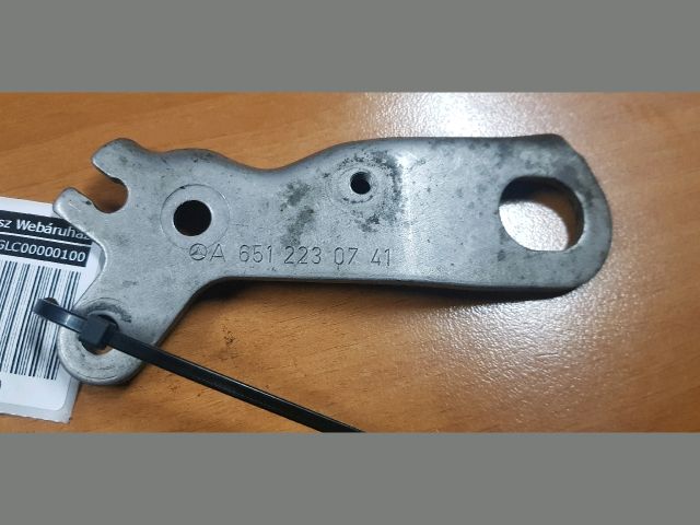 bontott MERCEDES-BENZ SPRINTER Motor Tartó Bak (Fém)