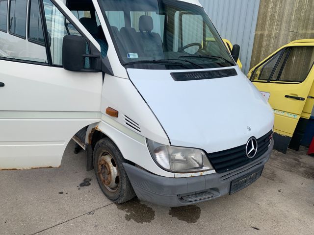 bontott MERCEDES-BENZ SPRINTER Homlokfal (Üres lemez)