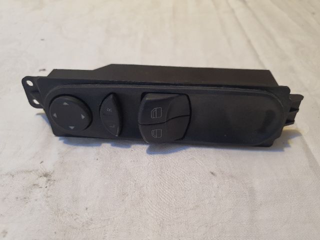 bontott MERCEDES-BENZ SPRINTER Ablakemelő és Tükör Kapcsoló