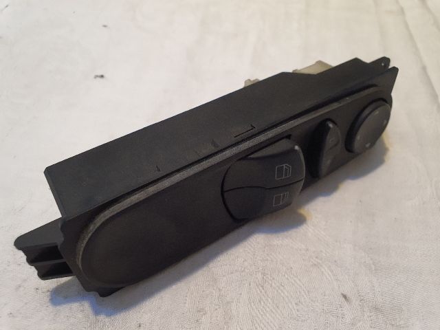 bontott MERCEDES-BENZ SPRINTER Ablakemelő és Tükör Kapcsoló