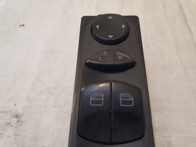 bontott MERCEDES-BENZ SPRINTER Ablakemelő és Tükör Kapcsoló