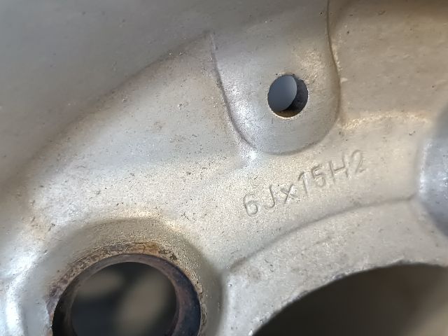 bontott MERCEDES-BENZ SPRINTER Acélfelni Gumival (1 db)