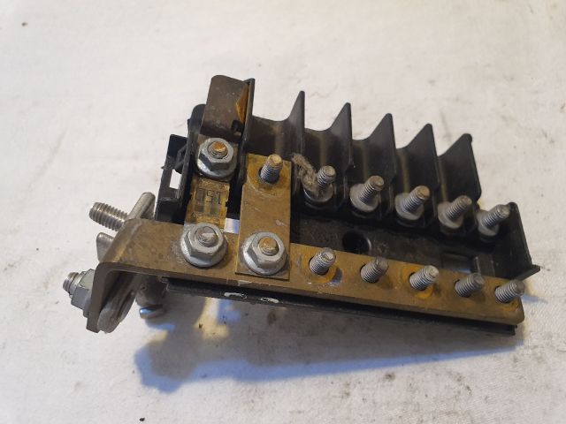 bontott MERCEDES-BENZ SPRINTER Akkumulátor Saru Elektronikával