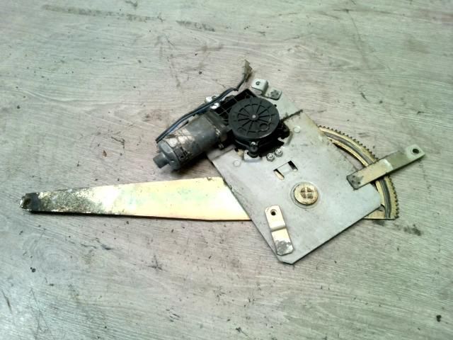 bontott MERCEDES-BENZ SPRINTER Bal első Ablakemelő Szerkezet (Elektromos)