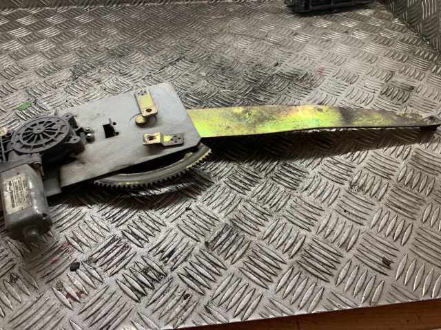 bontott MERCEDES-BENZ SPRINTER Bal első Ablakemelő Szerkezet (Mechanikus)