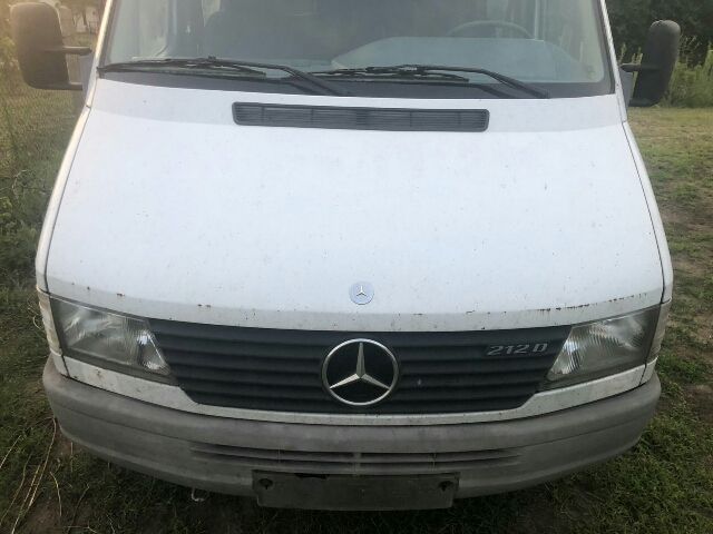 bontott MERCEDES-BENZ SPRINTER Bal első Ajtó (Részeivel)