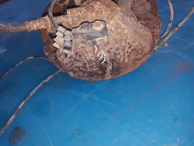 bontott MERCEDES-BENZ SPRINTER Bal első Csonkállvány Kerékaggyal