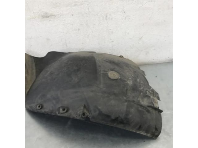 bontott MERCEDES-BENZ SPRINTER Bal első Dobbetét (Kerékjárati, Műanyag)