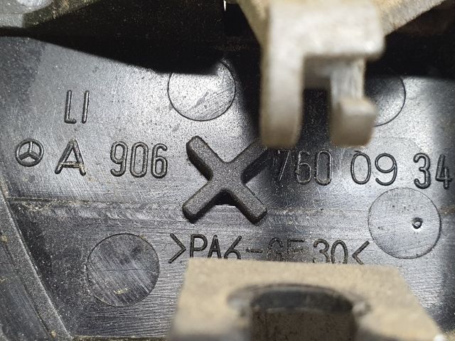 bontott MERCEDES-BENZ SPRINTER Bal első Külső Kilincsfészek