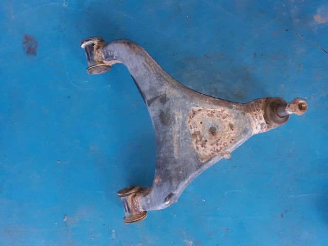 bontott MERCEDES-BENZ SPRINTER Bal első Lengőkar