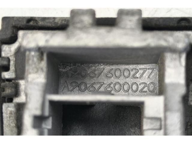 bontott MERCEDES-BENZ SPRINTER Bal első Zárbetét