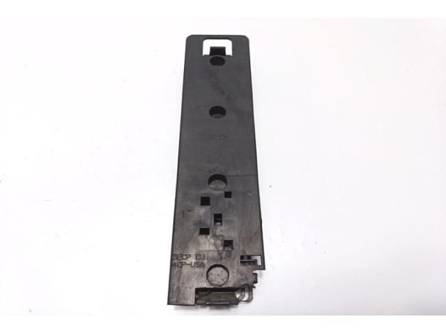 bontott MERCEDES-BENZ SPRINTER Bal Hátsó Lámpa Foglalat