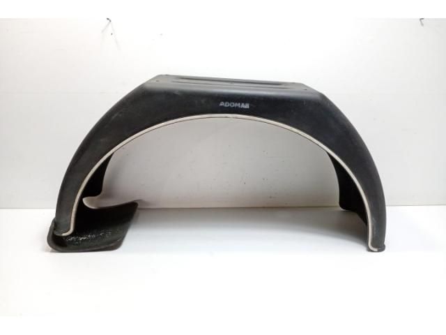 bontott MERCEDES-BENZ SPRINTER Bal hátsó Sárvédő Gumi