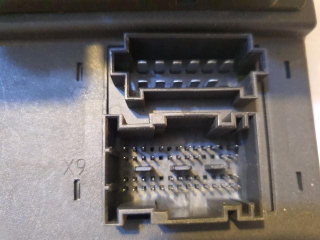 bontott MERCEDES-BENZ SPRINTER Biztosítéktábla Utastér