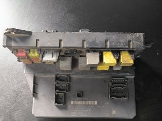 bontott MERCEDES-BENZ SPRINTER Biztosítéktábla Utastér