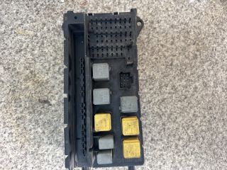 bontott MERCEDES-BENZ SPRINTER Biztosítéktábla Utastér