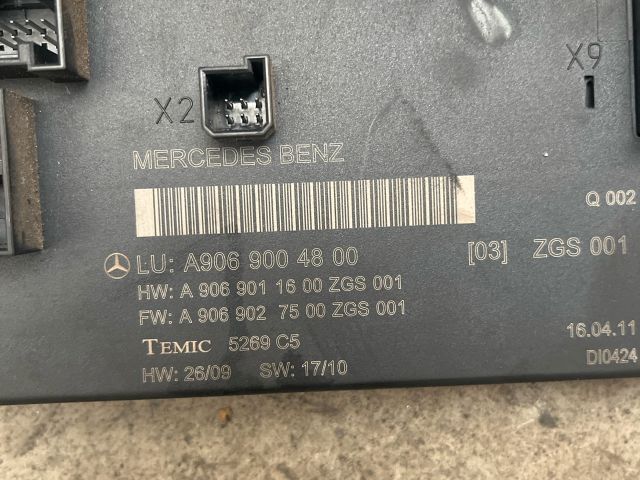 bontott MERCEDES-BENZ SPRINTER Biztosítéktábla Utastér