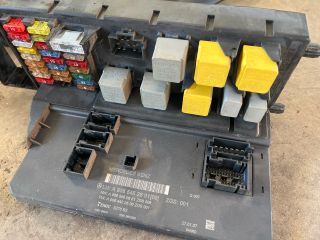 bontott MERCEDES-BENZ SPRINTER Biztosítéktábla Utastér