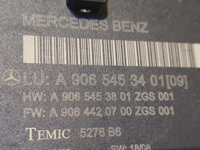 bontott MERCEDES-BENZ SPRINTER Biztosítéktábla Utastér