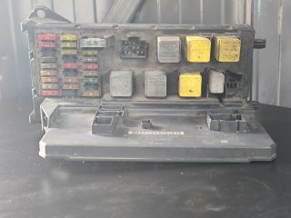 bontott MERCEDES-BENZ SPRINTER Biztosítéktábla Utastér