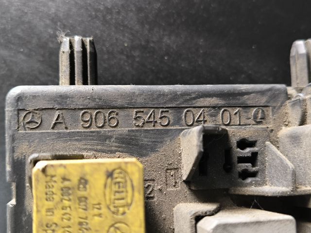 bontott MERCEDES-BENZ SPRINTER Biztosítéktábla Utastér