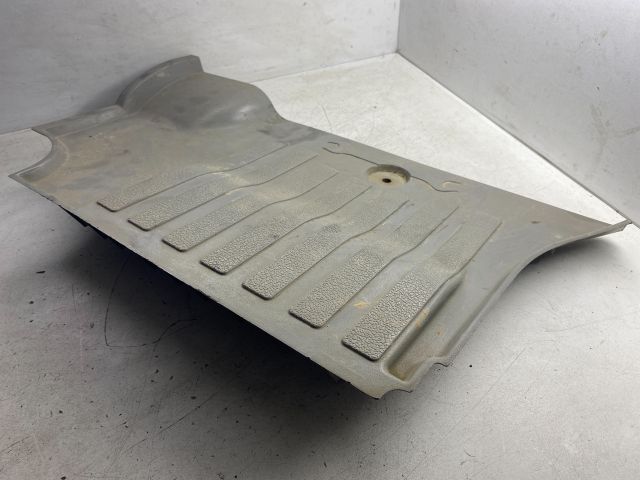 bontott MERCEDES-BENZ SPRINTER Csomagtérajtó Burkolat Alsó