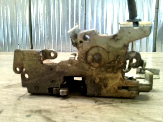 bontott MERCEDES-BENZ SPRINTER Csomagtérajtó Zárszerkezet