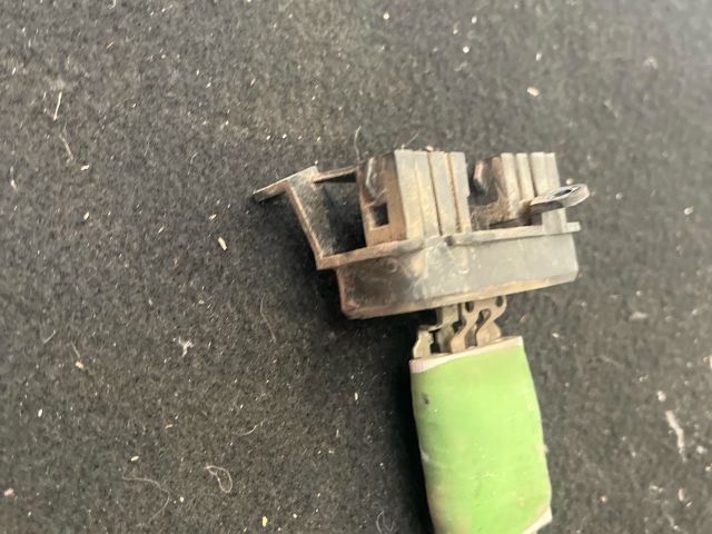 bontott MERCEDES-BENZ SPRINTER Előtét Ellenállás Fűtőmotor