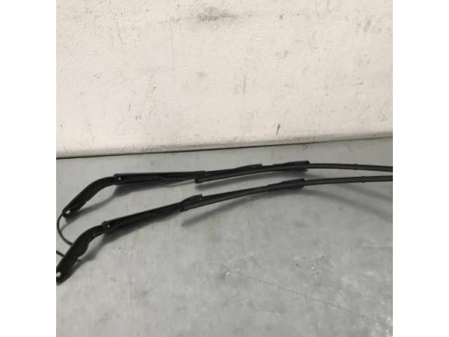 bontott MERCEDES-BENZ SPRINTER Első Ablaktörlő Kar