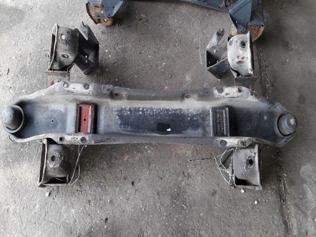 bontott MERCEDES-BENZ SPRINTER Első Bölcső