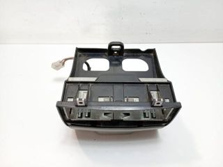 bontott MERCEDES-BENZ SPRINTER Első Hamutartó