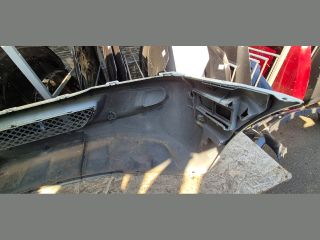 bontott MERCEDES-BENZ SPRINTER Első Lökhárító (Üresen)