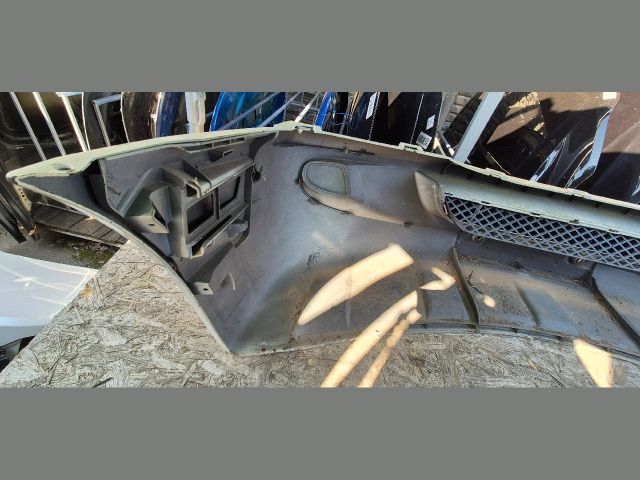 bontott MERCEDES-BENZ SPRINTER Első Lökhárító (Üresen)