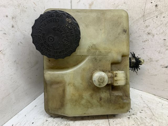 bontott MERCEDES-BENZ SPRINTER Fékfolyadék Tartály