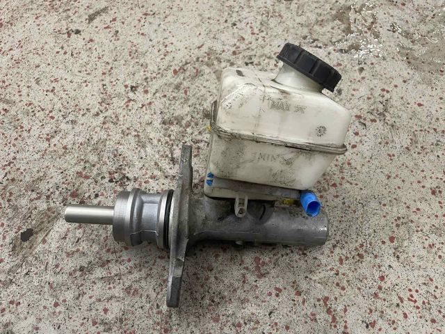 bontott MERCEDES-BENZ SPRINTER Főfékhenger