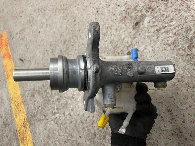 bontott MERCEDES-BENZ SPRINTER Főfékhenger