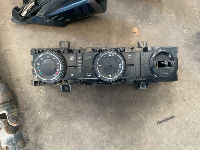 bontott MERCEDES-BENZ SPRINTER Fűtéskapcsoló (manuális klímás)