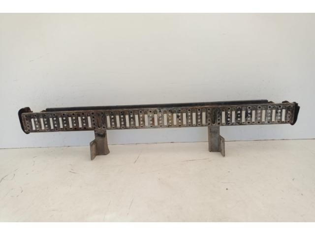 bontott MERCEDES-BENZ SPRINTER Hátsó Lökhárító Merevítő (Fém)