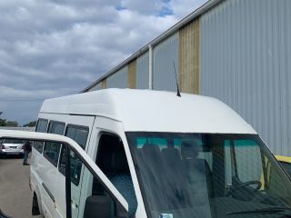 bontott MERCEDES-BENZ SPRINTER Hátsó Lökhárító Merevítő (Fém)