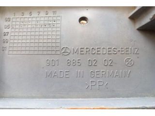 bontott MERCEDES-BENZ SPRINTER Hátsó Lökhárító Merevítő (Fém)