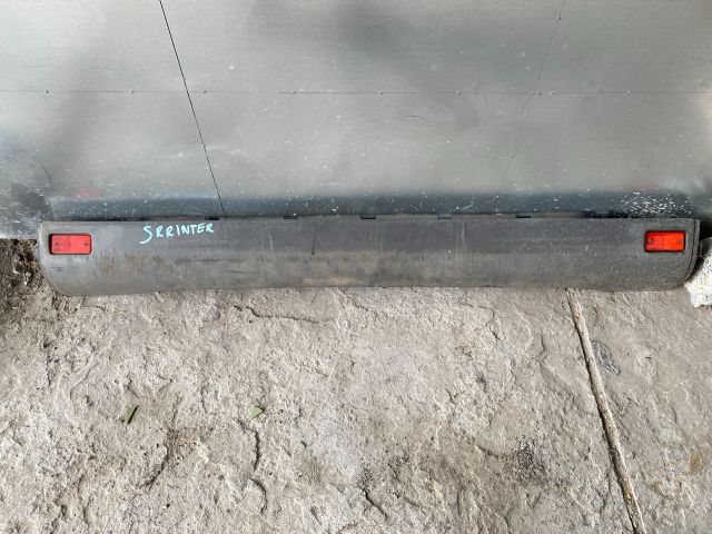 bontott MERCEDES-BENZ SPRINTER Hátsó Lökhárító (Részeivel)