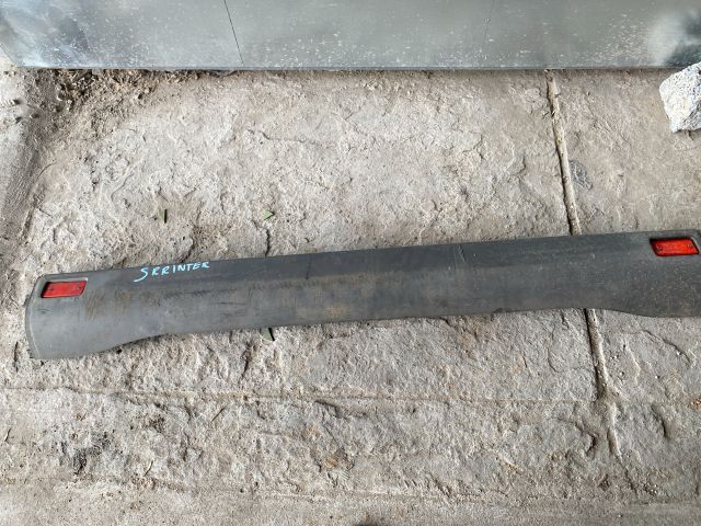 bontott MERCEDES-BENZ SPRINTER Hátsó Lökhárító (Részeivel)